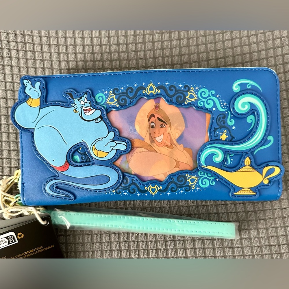 Loungefly Disney Jasmine Lenticular Series Wristlet